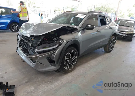 2025 Chevrolet Trax Fwd 2Rs from USA, damaged, VIN KL77LJEPXSC163836